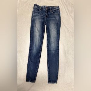 Five pairs of lightly worn American Eagle jeans - bundle